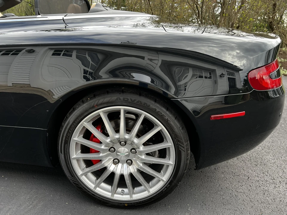 2009 Aston Martin DB9 - Image 16 of 31