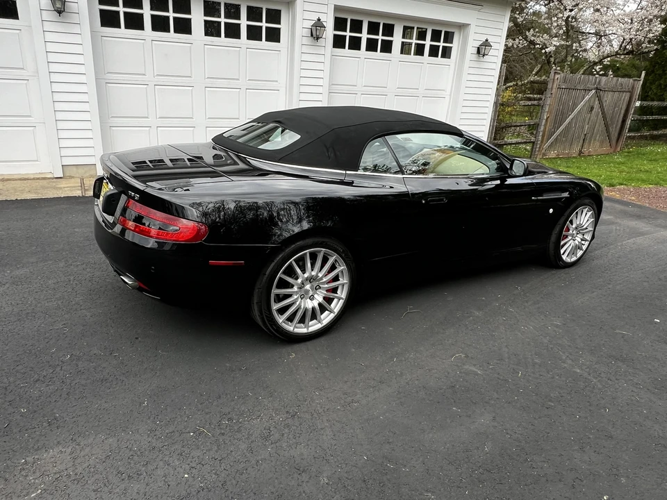 2009 Aston Martin DB9 - Image 12 of 31