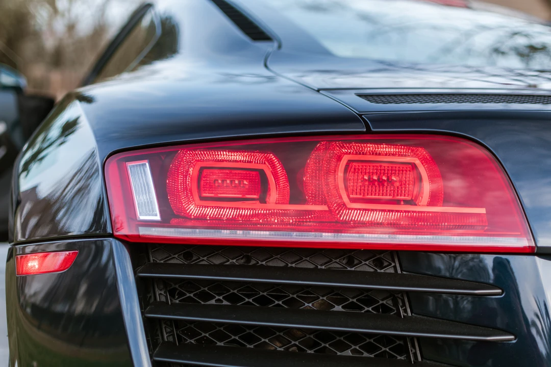 2009 Audi 42 R8 - Image 18 of 31