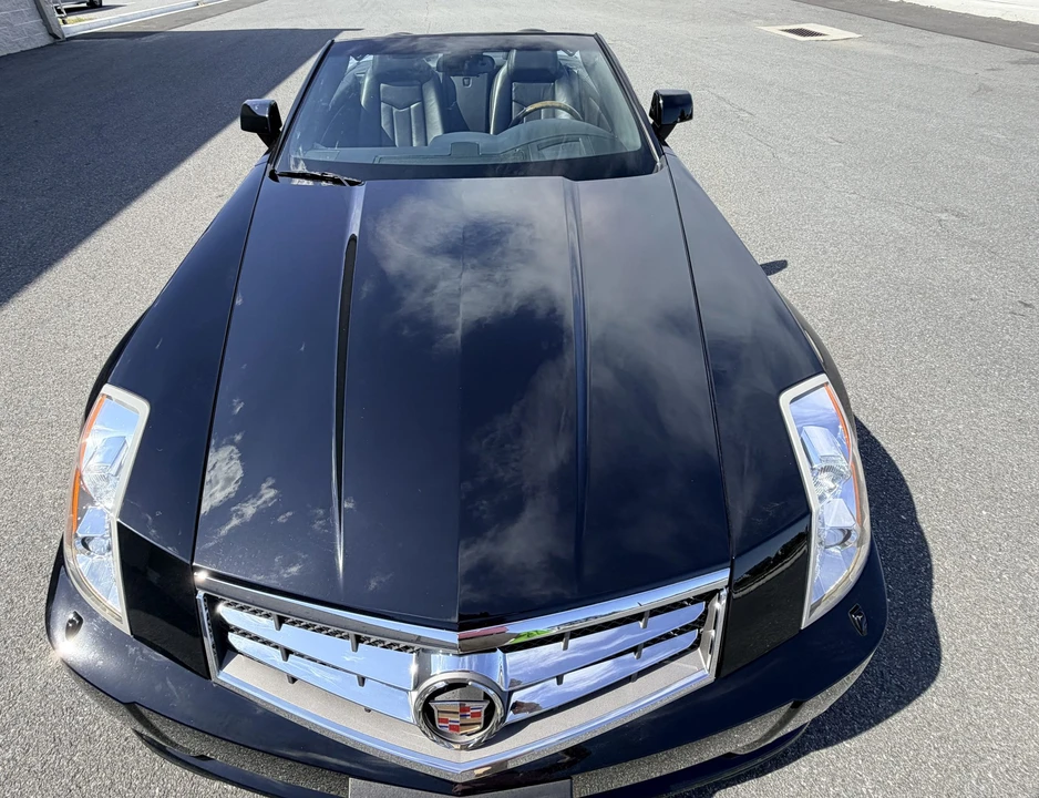 2009 Cadillac XLR - Image 11 of 31