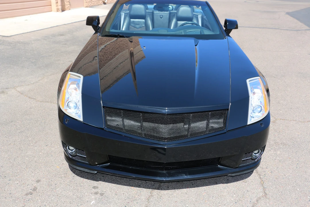 2009 Cadillac XLR-V - Image 4 of 31
