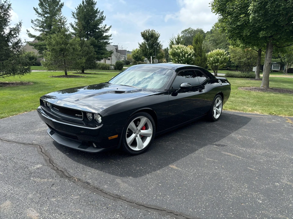 2009 Dodge Challenger SRT8 & 392 3rd Gen - Image 2 of 31