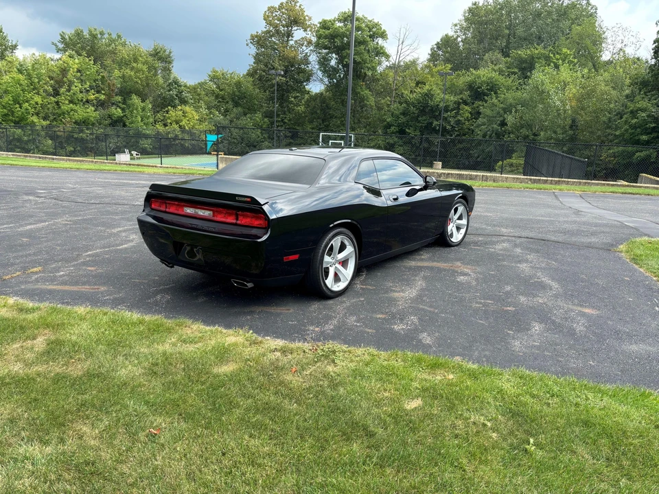 2009 Dodge Challenger SRT8 & 392 3rd Gen - Image 5 of 31