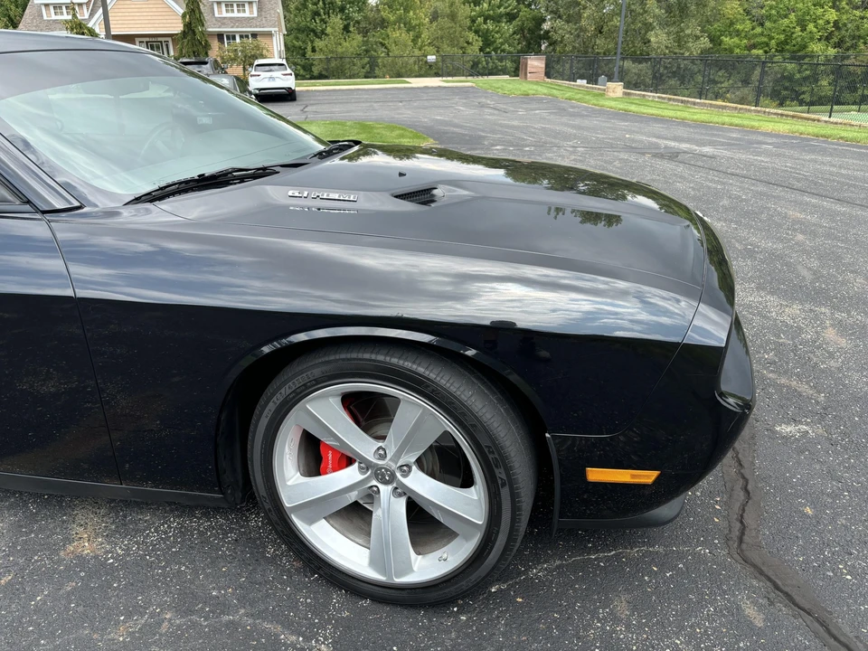 2009 Dodge Challenger SRT8 & 392 3rd Gen - Image 15 of 31