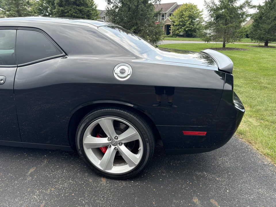 2009 Dodge Challenger SRT8 & 392 3rd Gen - Image 10 of 31