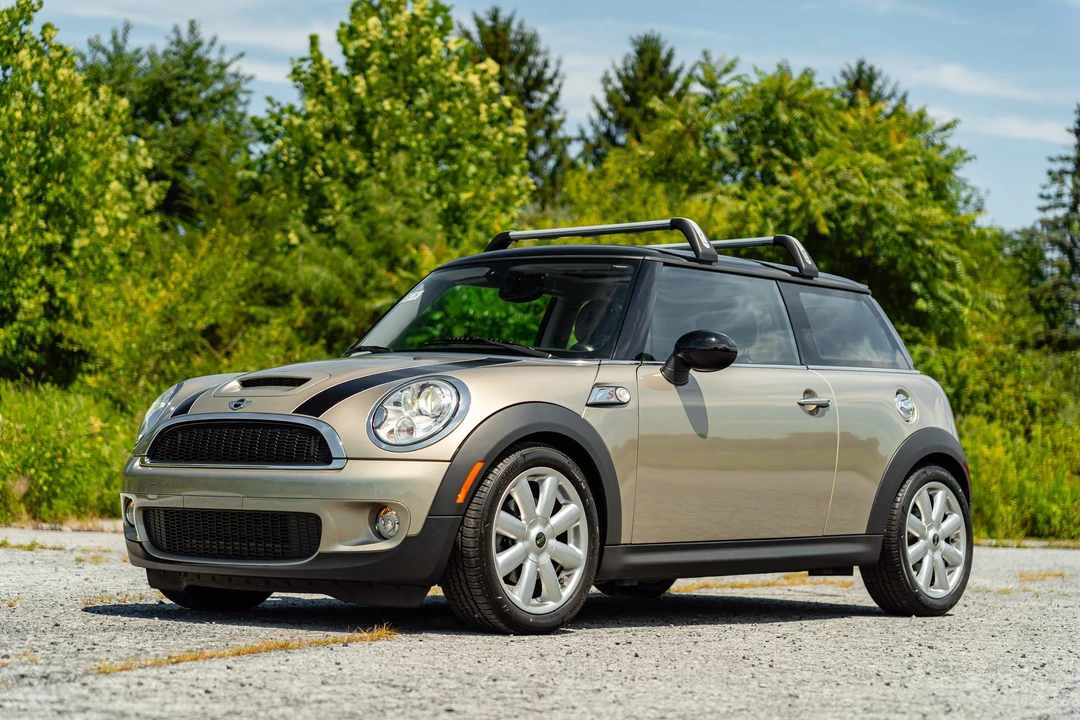 2009 Mini Mini 2nd Gen - Image 11 of 31