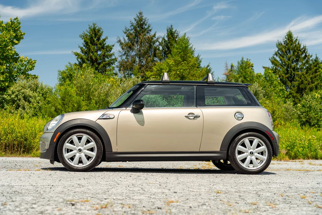 2009 Mini Mini 2nd Gen - Image 16 of 31