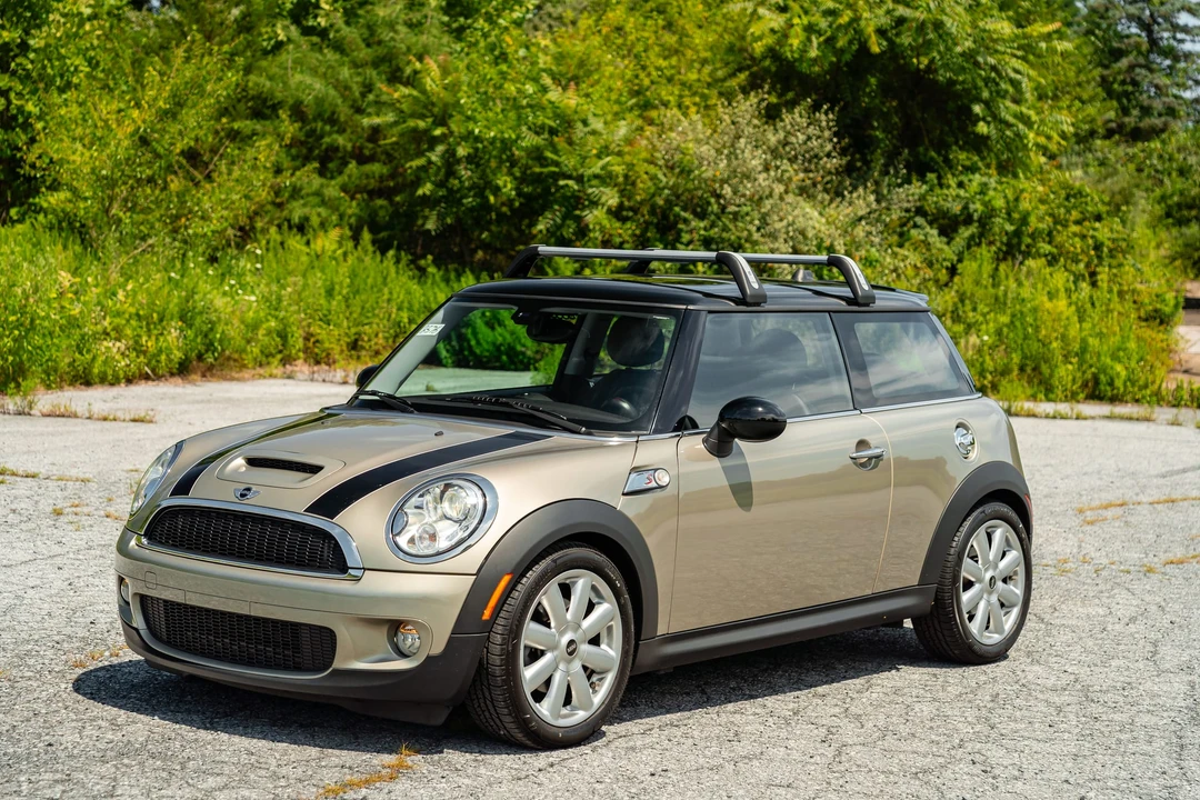 2009 Mini Mini 2nd Gen - Image 10 of 31