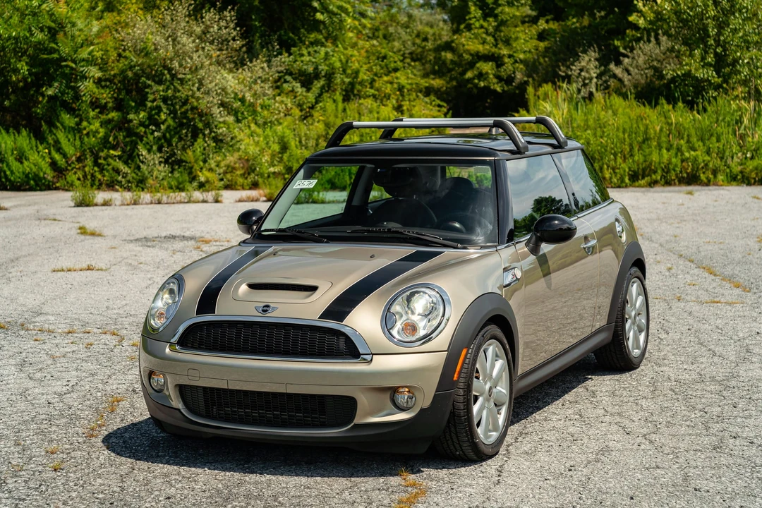2009 Mini Mini 2nd Gen - Image 3 of 31