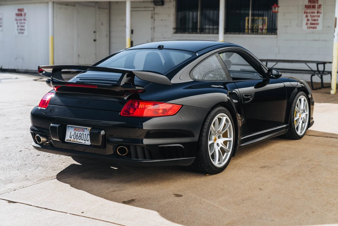 2009 Porsche 997 GT2 - Image 24 of 31