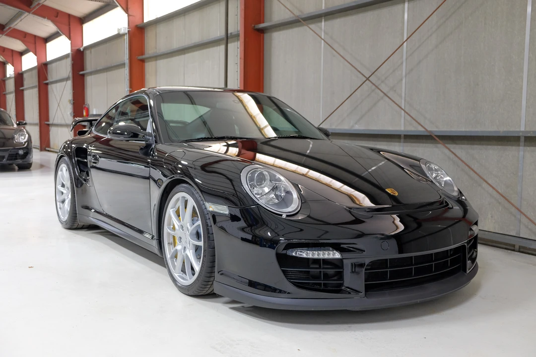 2009 Porsche 997 GT2 - Image 14 of 31