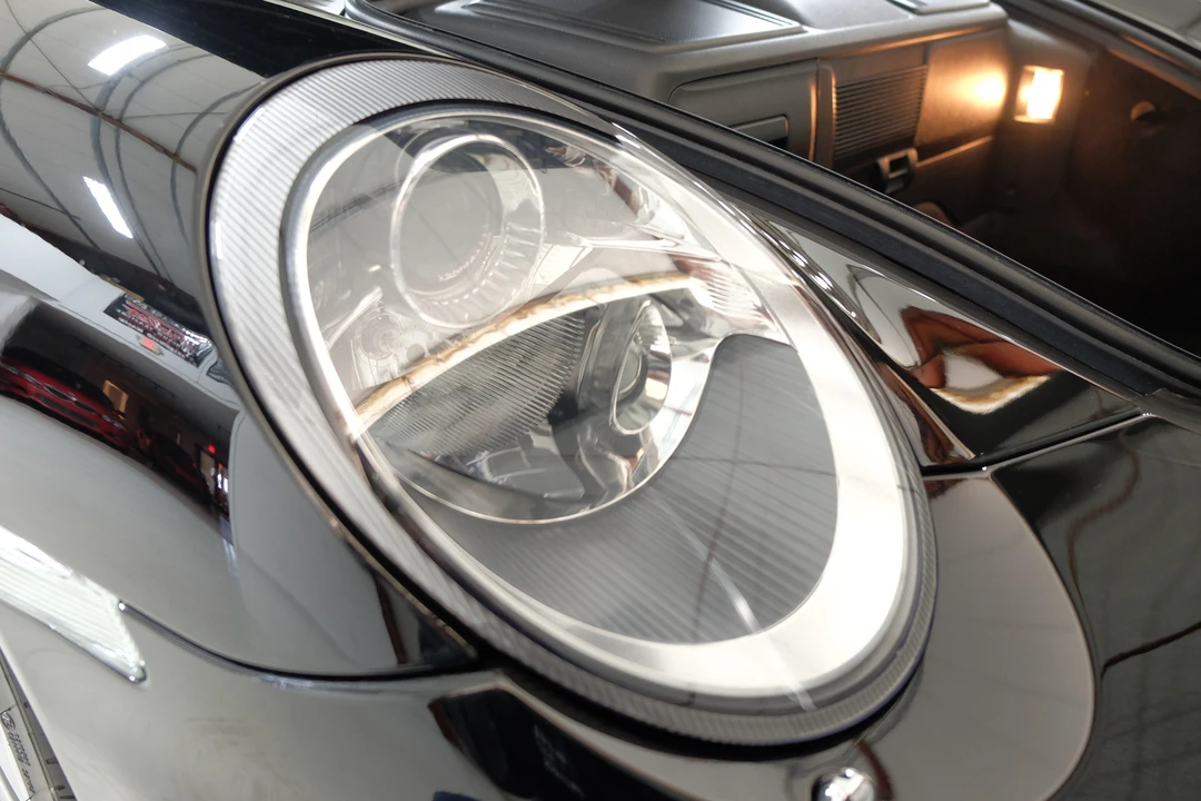 2009 Porsche 997 GT2 - Image 19 of 31