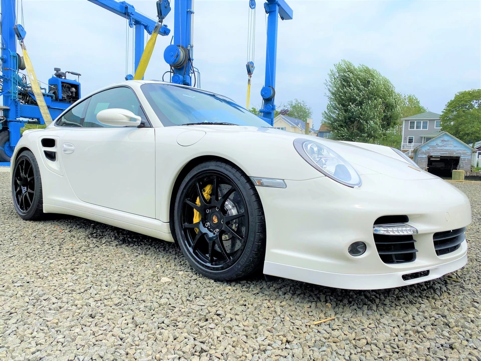 2009 Porsche 997 Turbo - Image 25 of 31