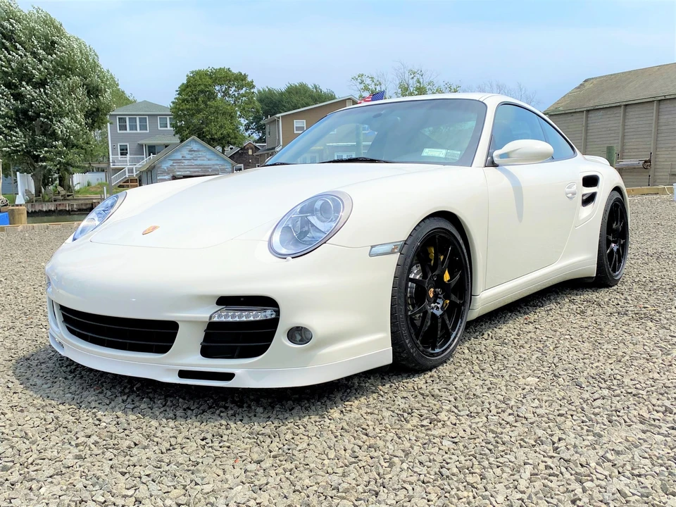 2009 Porsche 997 Turbo - Image 6 of 31