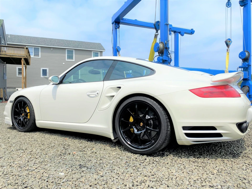 2009 Porsche 997 Turbo - Image 15 of 31