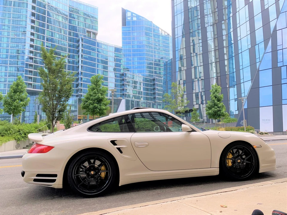 2009 Porsche 997 Turbo - Image 23 of 31