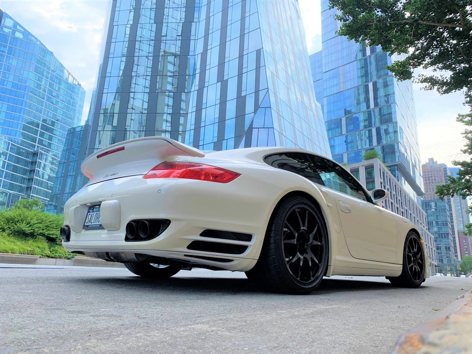 2009 Porsche 997 Turbo - Image 22 of 31