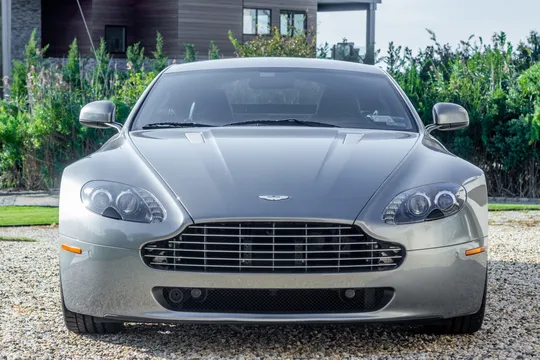 2010 Aston Martin V8 Vantage (2006-2017) - Image 3 of 31