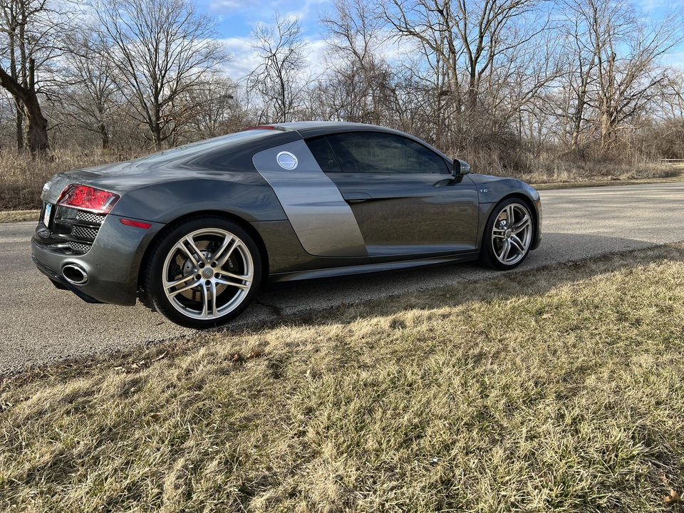 2010 Audi 42 R8 - Image 21 of 31