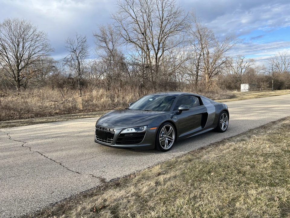 2010 Audi 42 R8 - Image 3 of 31