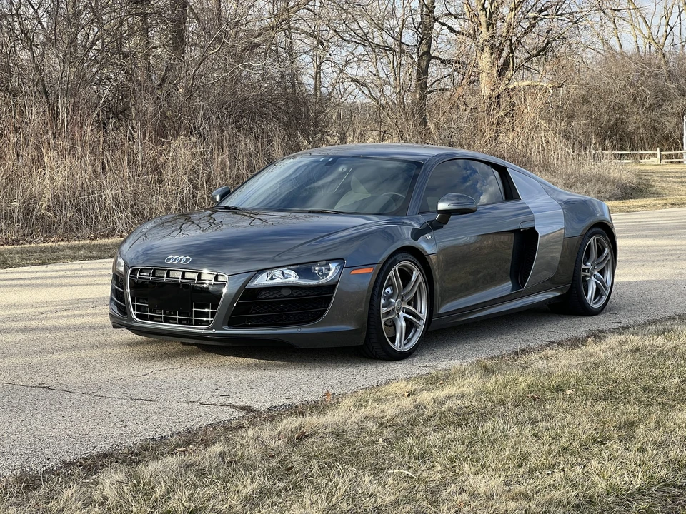 2010 Audi 42 R8 - Image 6 of 31