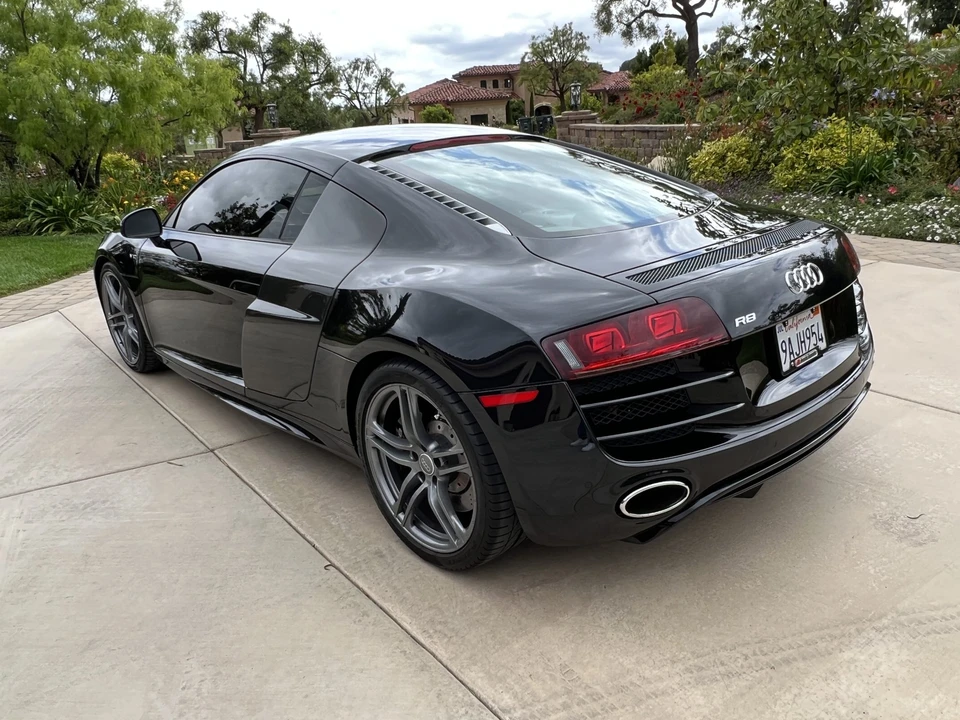 2010 Audi 42 R8 - Image 4 of 31