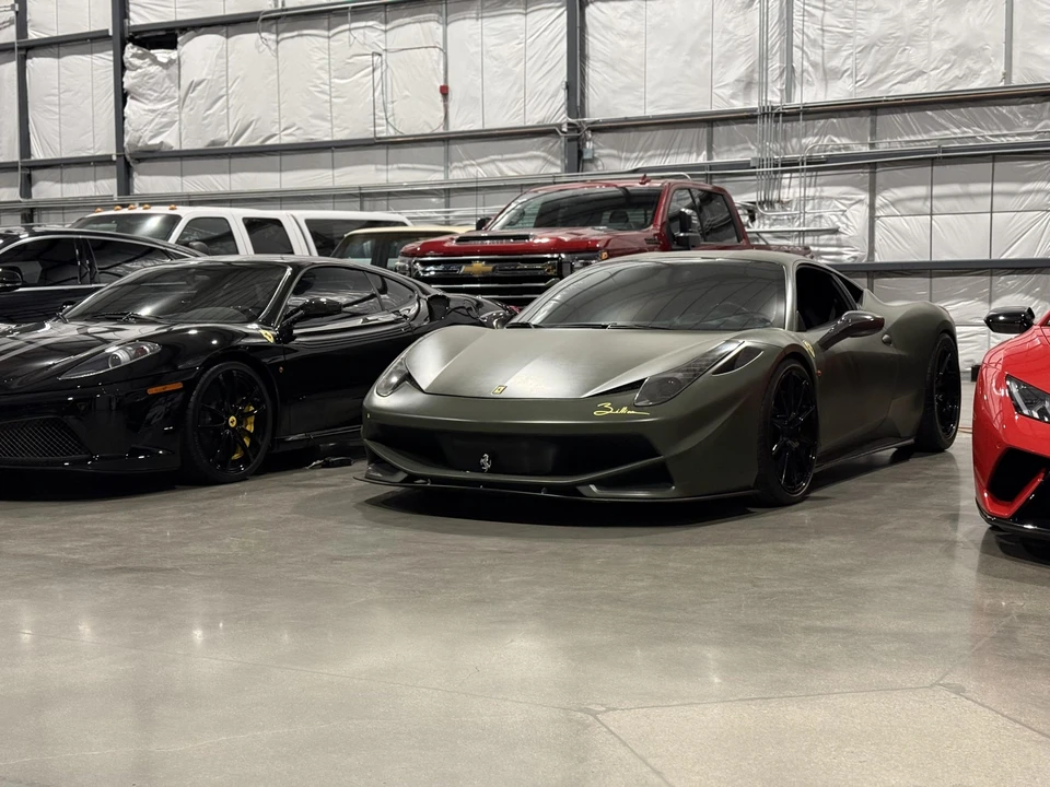2010 Ferrari 458 Italia - Image 15 of 31