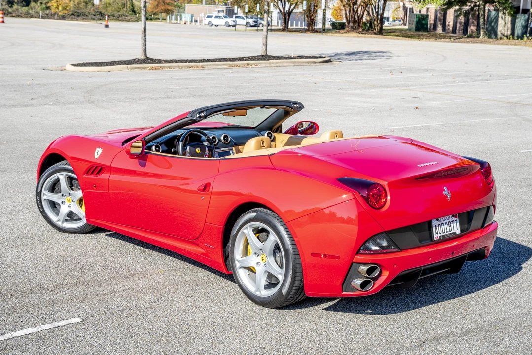 2010 Ferrari California - Image 31 of 31