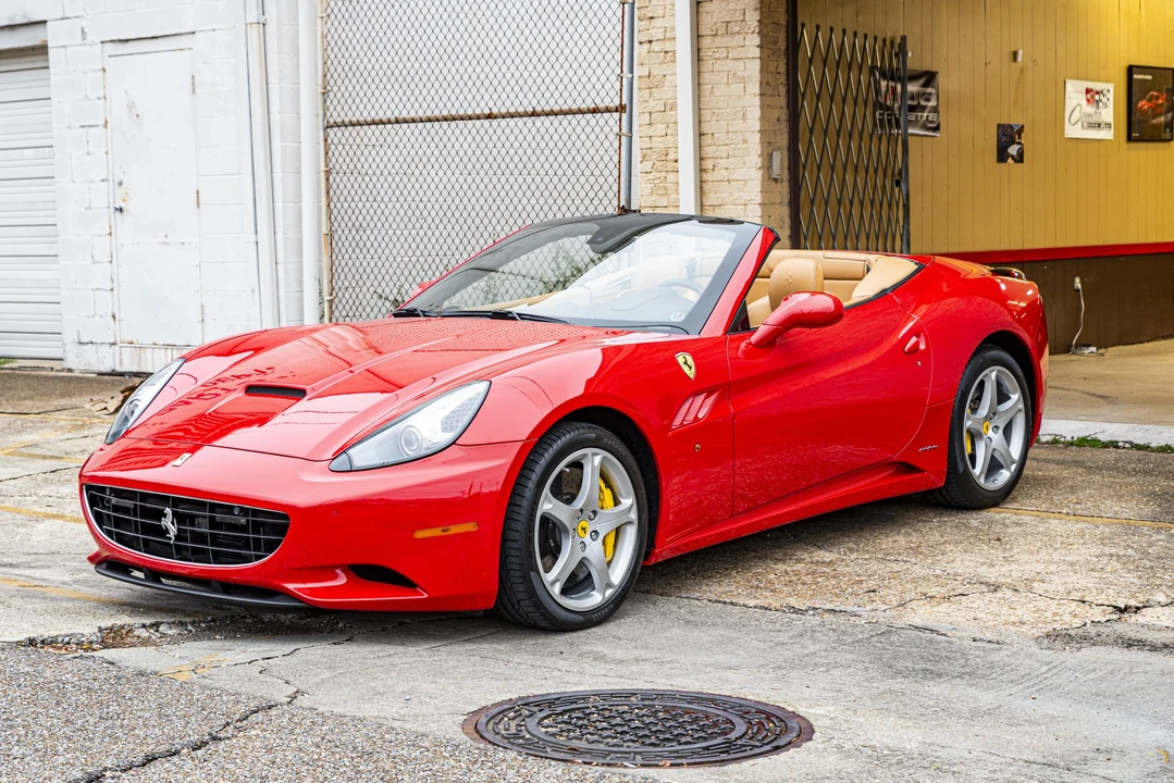 2010 Ferrari California - Image 15 of 31
