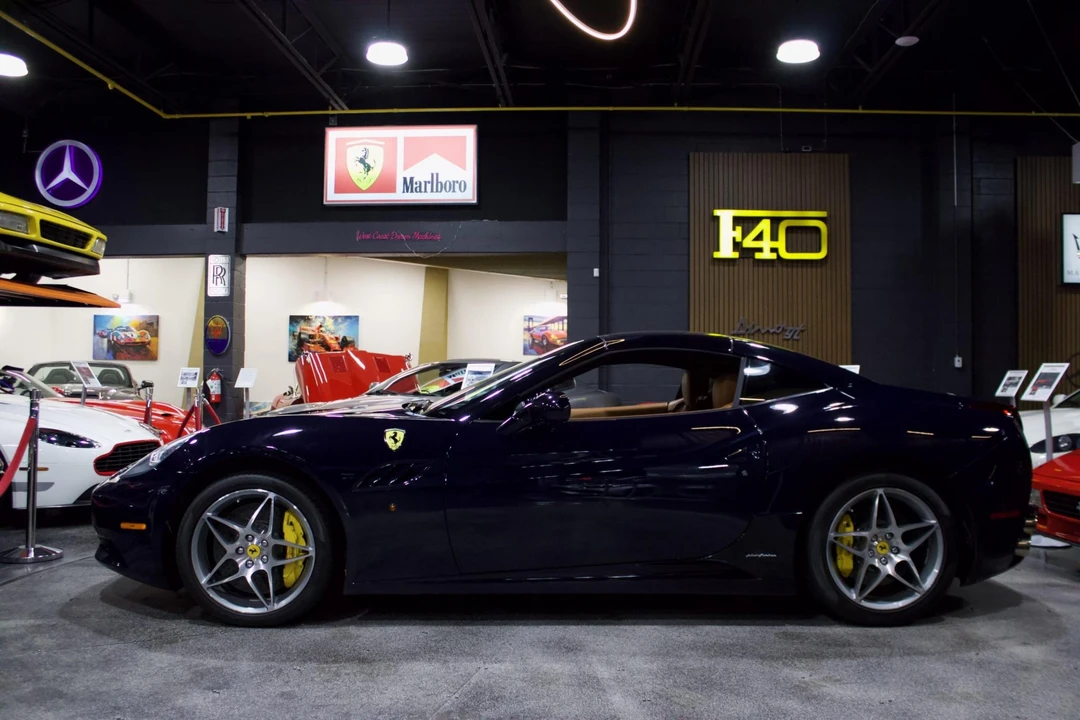 2010 Ferrari California - Image 30 of 31