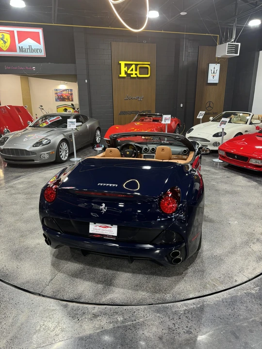 2010 Ferrari California - Image 18 of 31