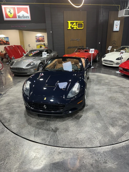 2010 Ferrari California - Image 11 of 31
