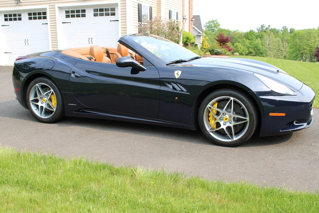 2010 Ferrari California - Image 29 of 31