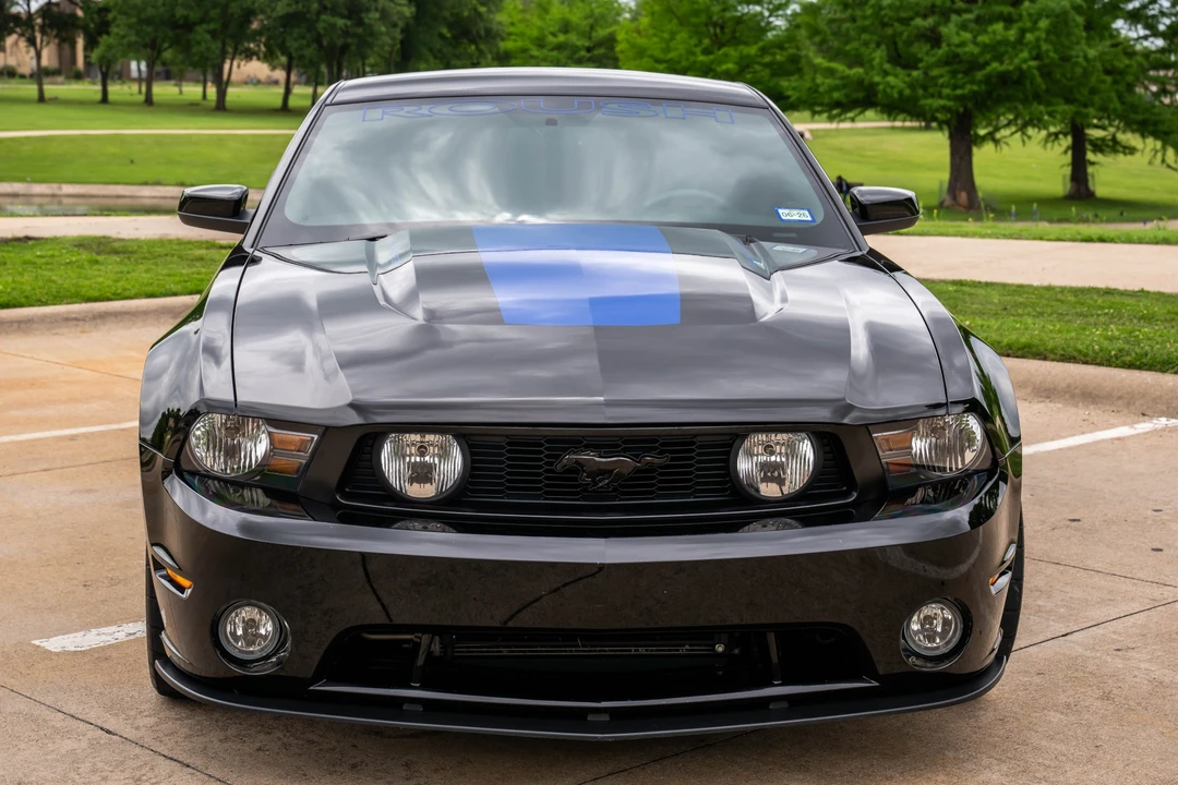 2010 Ford S197 Mustang - Image 2 of 31