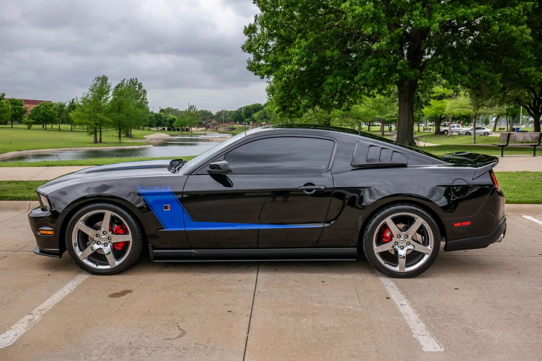 2010 Ford S197 Mustang - Image 8 of 31