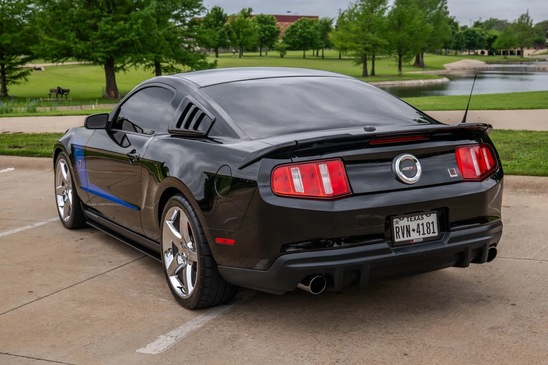 2010 Ford S197 Mustang - Image 7 of 31