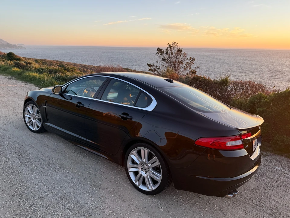 2010 Jaguar X250 XFR - Image 27 of 31