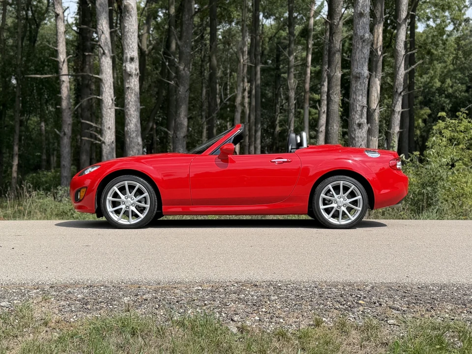 2010 Mazda NC MX-5 Miata - Image 5 of 31