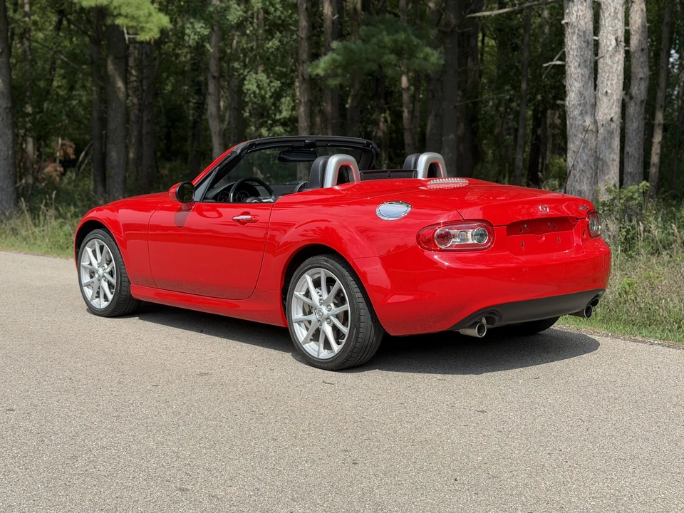 2010 Mazda NC MX-5 Miata - Image 10 of 31