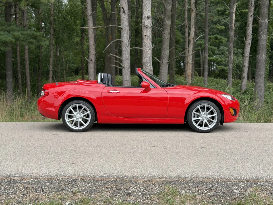 2010 Mazda NC MX-5 Miata - Image 24 of 31