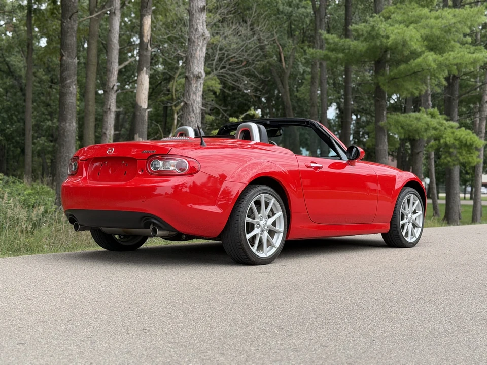 2010 Mazda NC MX-5 Miata - Image 21 of 31