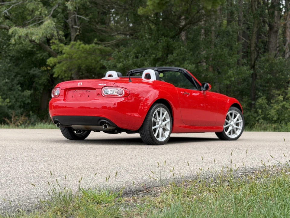 2010 Mazda NC MX-5 Miata - Image 18 of 31