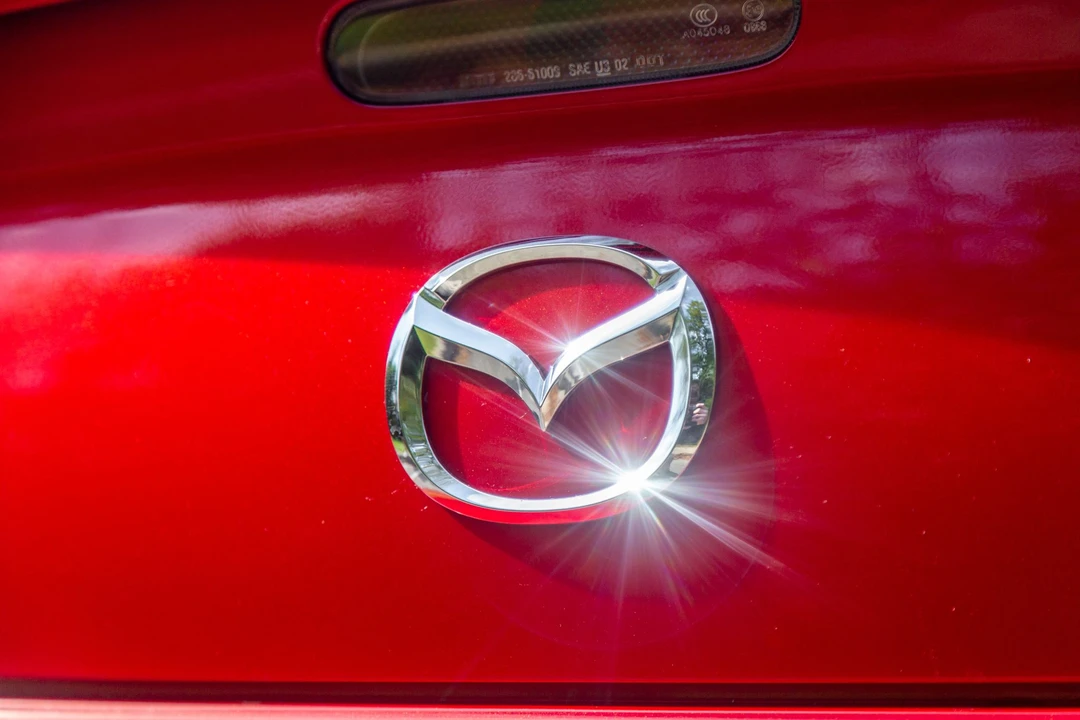 2010 Mazda RX-8 2nd Gen - Image 30 of 31