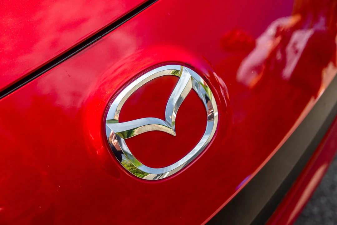 2010 Mazda RX-8 2nd Gen - Image 14 of 31