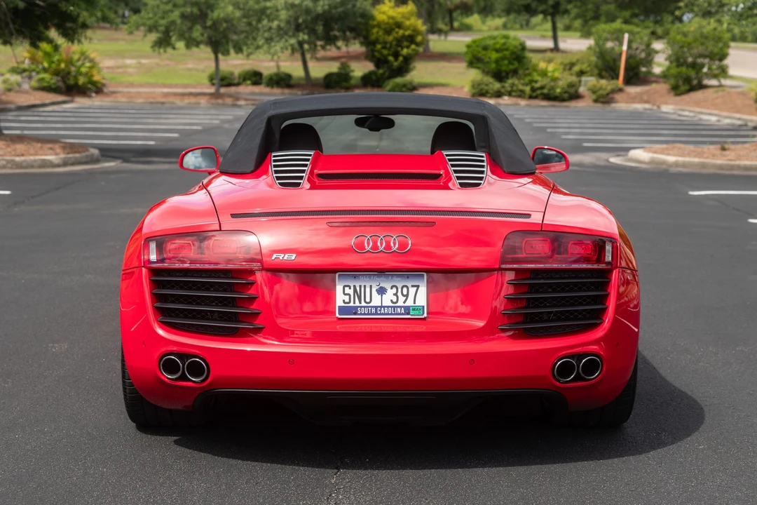 2011 Audi 42 R8 - Image 15 of 31