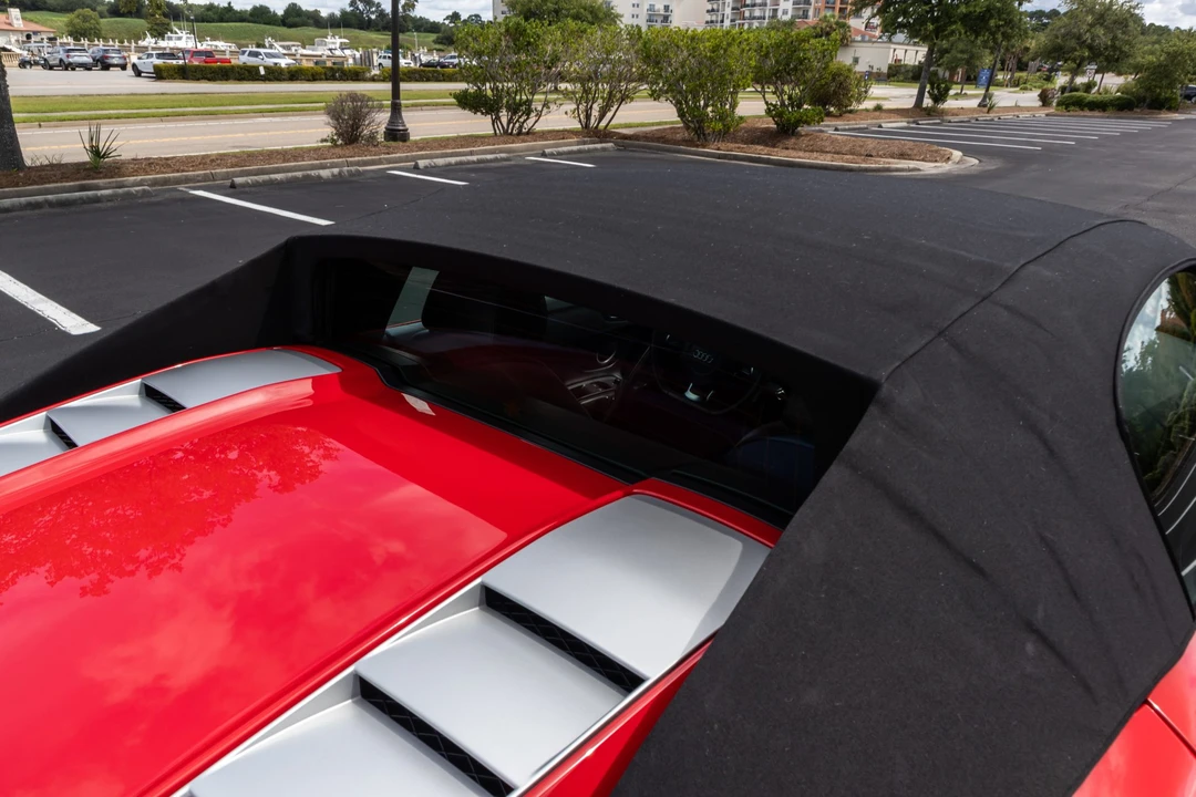 2011 Audi 42 R8 - Image 23 of 31