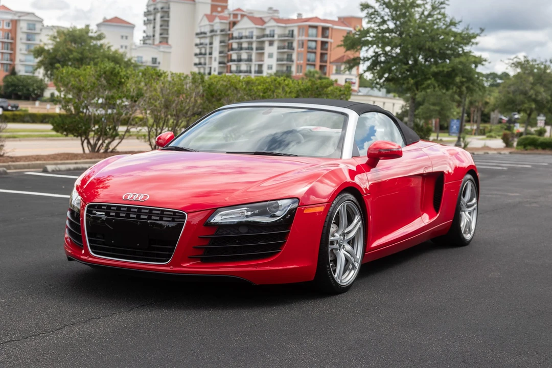 2011 Audi 42 R8 - Image 10 of 31