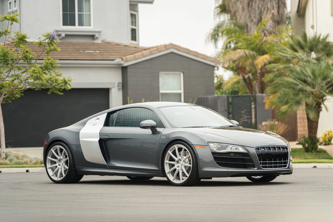 2011 Audi 42 R8 - Image 10 of 31