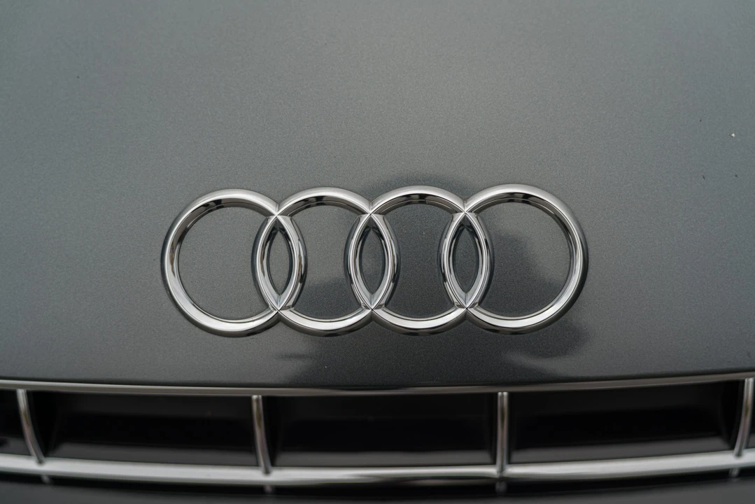 2011 Audi 42 R8 - Image 21 of 31