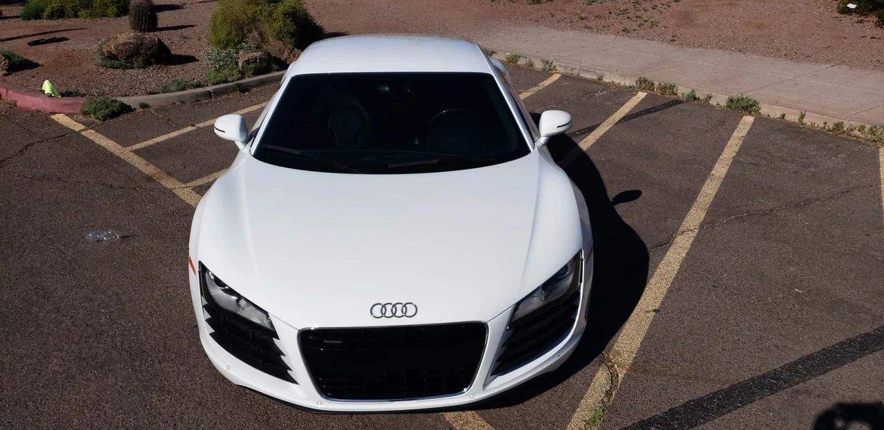 2011 Audi 42 R8 - Image 2 of 31
